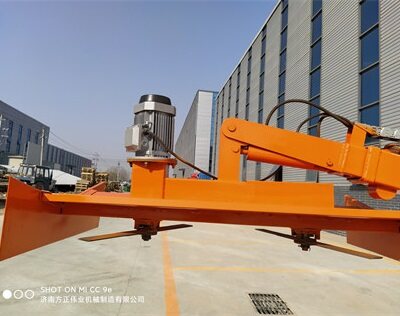 邊坡綠(lǜ)籬修剪(jiǎn)機